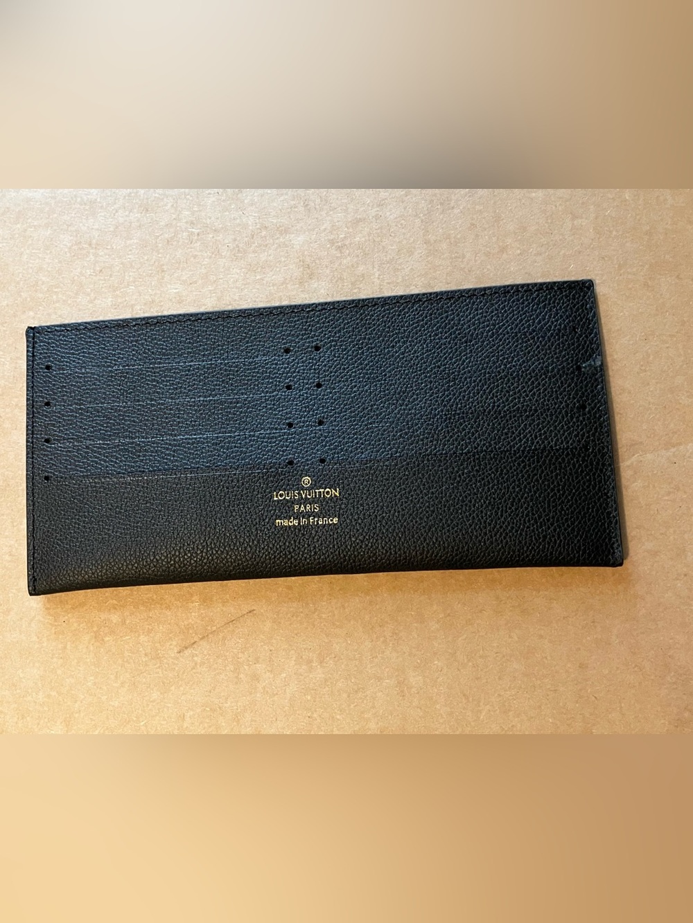 LOUIS VUITTON